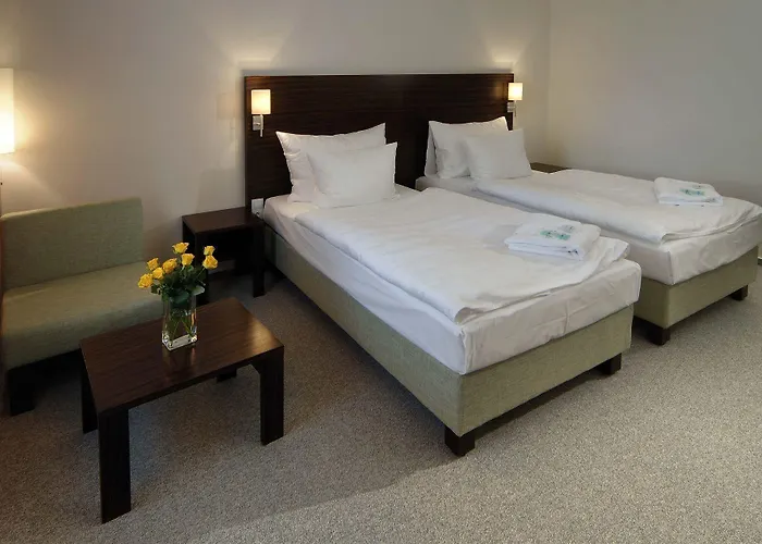 Euro Hotell 4*